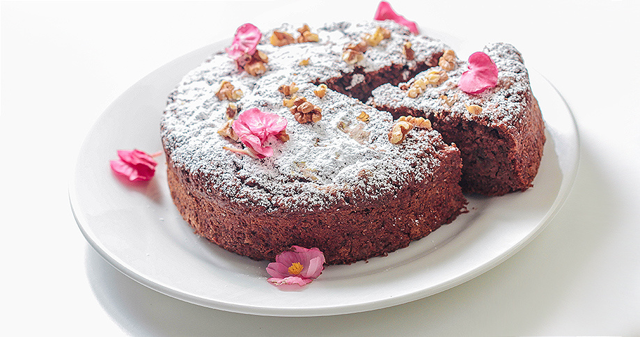 Veganska torta iz bučk s repičnim oljem Pödör, Pödör oljem tigrovih oreščkov in Pödör bio chia semeni 