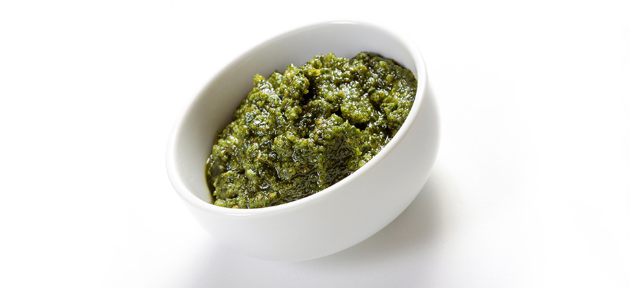 Peteršiljev pesto z repičnim oljem Pödör 